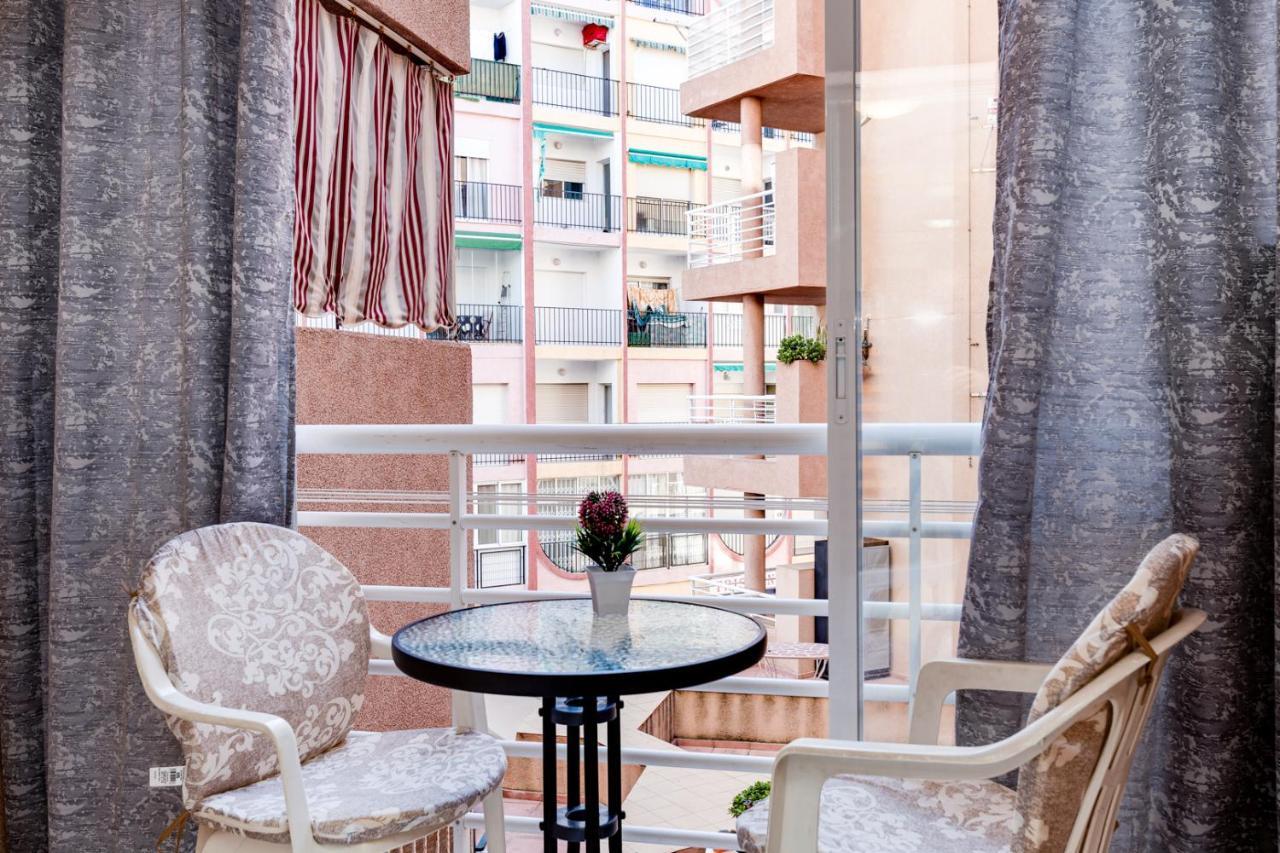 Studio Tamarindo Torrevieja Dış mekan fotoğraf